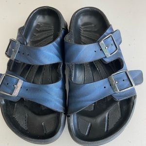 Birki’s from Birkenstock Blue size 30 (US 12)
